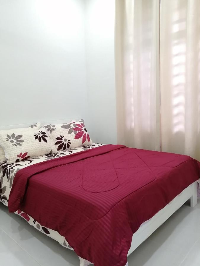 Simple Home By Aimie Fully Aircond Dungun Exterior photo