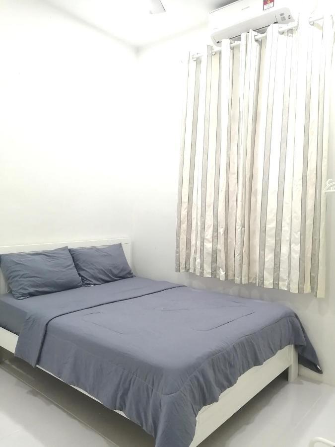 Simple Home By Aimie Fully Aircond Dungun Exterior photo